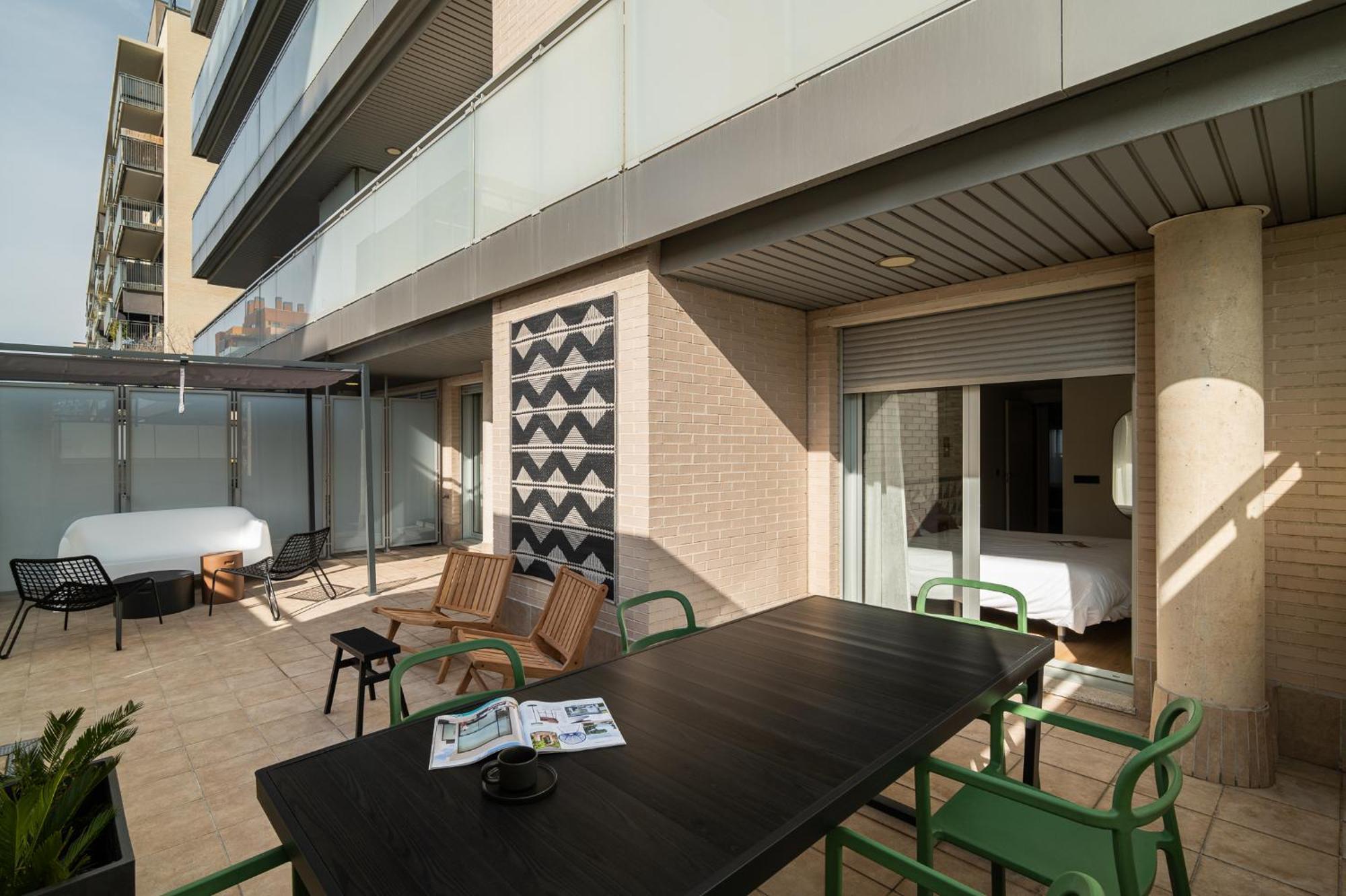 Port Forum Apartments By Olala Homes Sant Adria de Besos Dış mekan fotoğraf